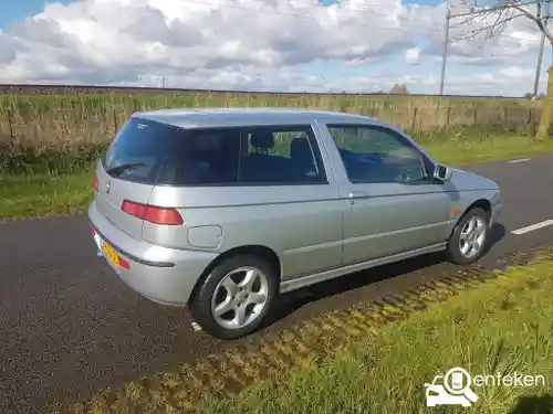 Alfa Romeo 145 1.6 16V T.Spark 2000