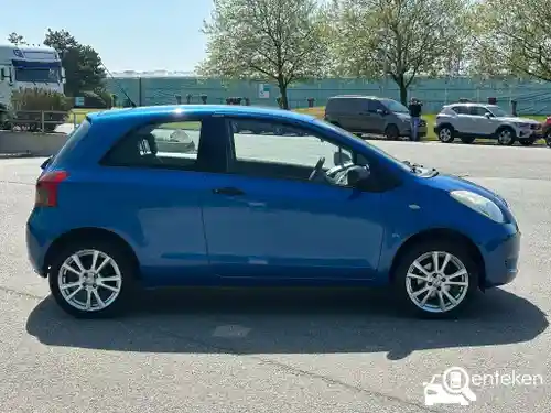 Toyota Yaris 1.0 2008