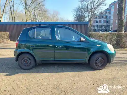 Toyota Yaris 1.0 2001