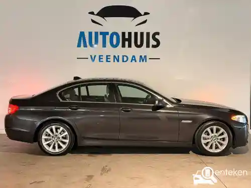 BMW 523i 2010