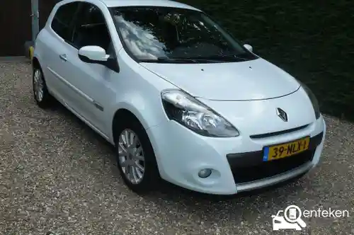 Renault Clio 1.2 16V 75 2010