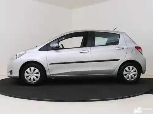 Toyota Yaris 1.0 2012