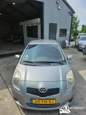 Toyota Yaris 1.3 2006