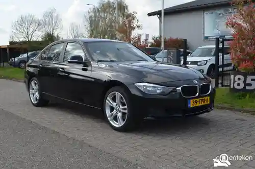 BMW 320i 2012