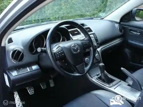 Mazda 6 Sport 2.0 DISI 2012