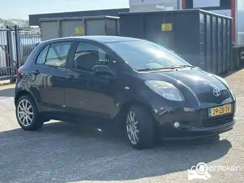 Toyota Yaris 1.3 2008