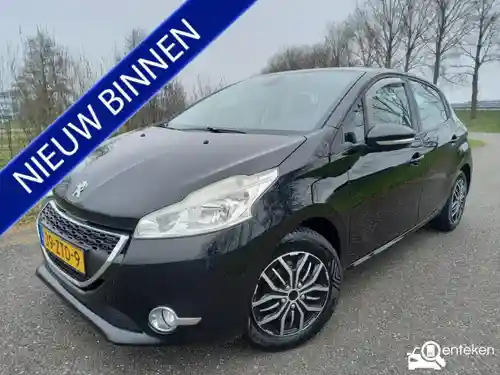 Peugeot 208 1.2 PureTech 82 2013