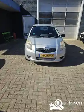 Toyota Yaris 1.3 2008