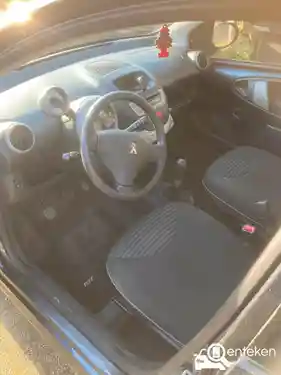 Peugeot 107 1.0 68 2013