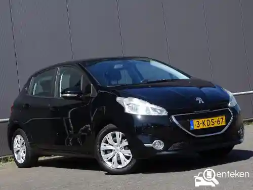 Peugeot 208 1.2 PureTech 82 2013