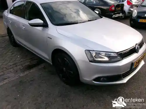 VW Jetta 1.4 TSI Hybrid 2013