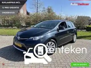 Toyota Auris 1.33 2013