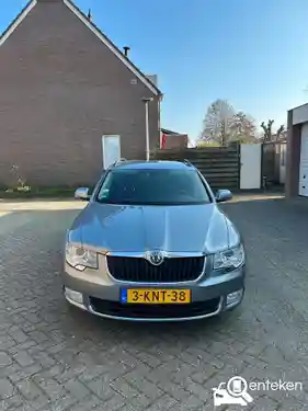 Skoda Superb 2.0 TDI 2012