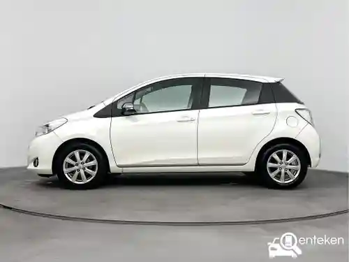 Toyota Yaris 1.0 2013