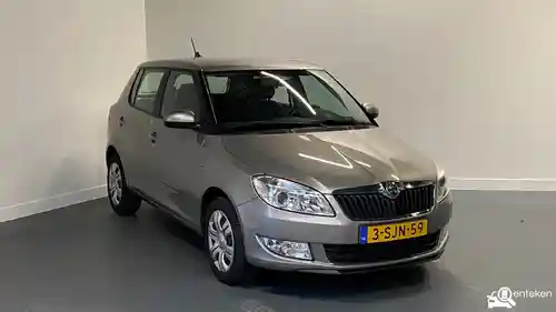 Skoda Fabia 1.2 TSI 2013