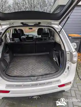 Mitsubishi Outlander 2.0 Plug-In Hybrid 2013