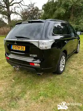 Mitsubishi Outlander 2.0 Plug-In Hybrid 2013