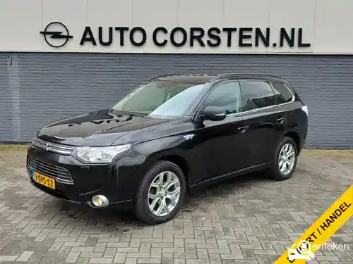 Mitsubishi Outlander 2.0 Plug-In Hybrid 2013