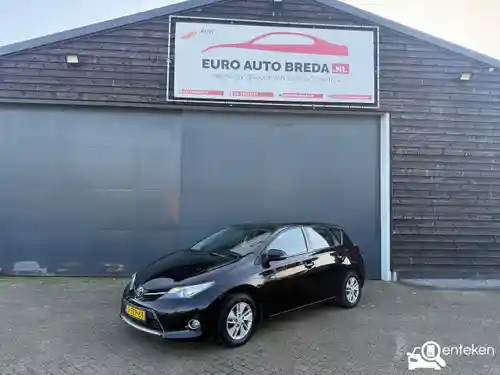 Toyota Auris 1.8 Hybrid 2014