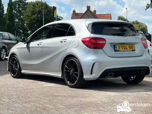 Mercedes-Benz A 180 2014