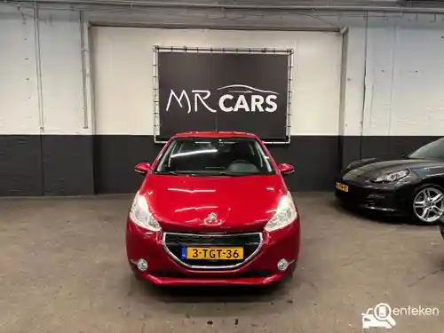 Peugeot 208 1.2 PureTech 82 2014