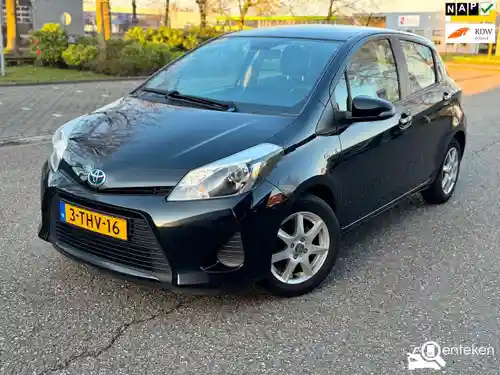 Toyota Yaris 1.5 Hybrid 2014