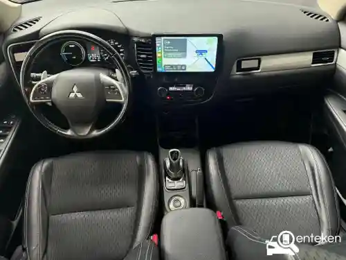 Mitsubishi Outlander 2.0 Plug-In Hybrid 2014