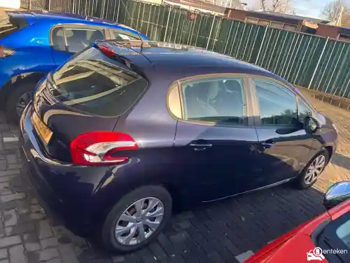 Peugeot 208 1.2 PureTech 82 2014