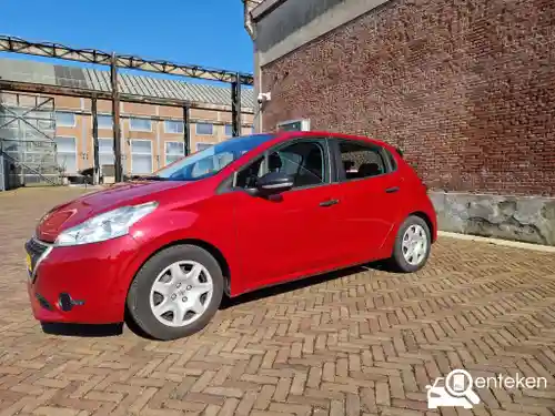Peugeot 208 1.0 PureTech 68 2014