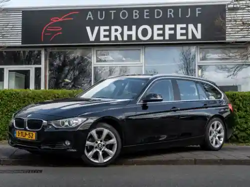 BMW 320i Touring 2014