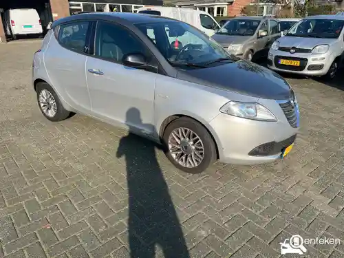 Lancia Ypsilon 0.9 TwinAir Turbo 8v p 2014
