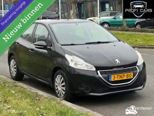 Peugeot 208 1.2 PureTech 82 2013