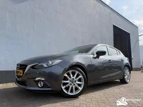 Mazda 3 SKYACTIV-G 120 2014