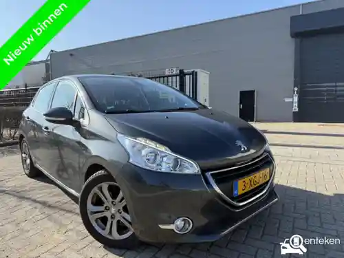 Peugeot 208 1.6 e-HDi 92 2014