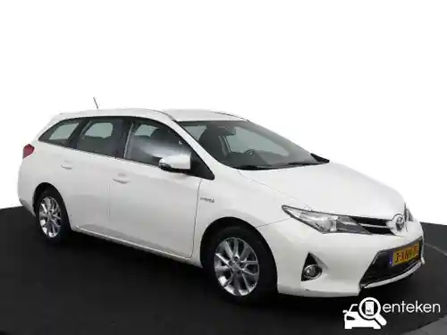 Toyota Auris Touring Sports 1.8 Hybrid 2014