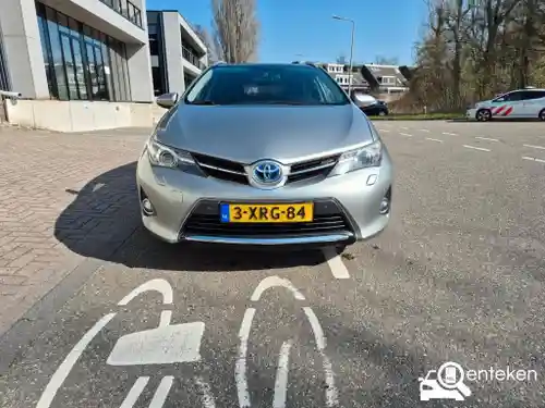 Toyota Auris Touring Sports 1.8 Hybrid 2014