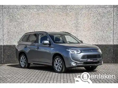 Mitsubishi Outlander 2.0 Plug-In Hybrid 2014