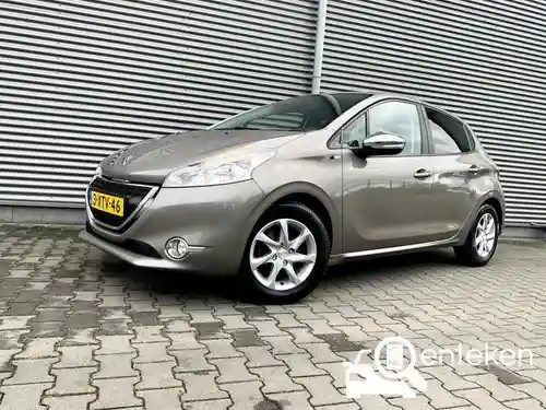 Peugeot 208 1.2 PureTech 82 2014