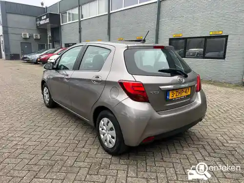 Toyota Yaris 1.0 2015