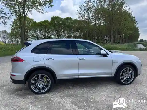 Porsche Cayenne S E-Hybrid 2015