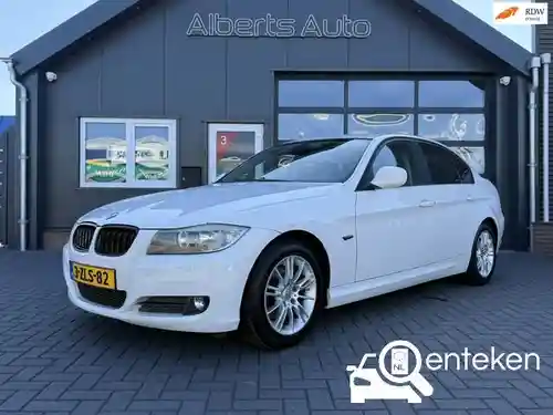 BMW 318i 2009