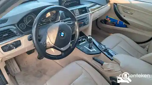BMW 320i 2015
