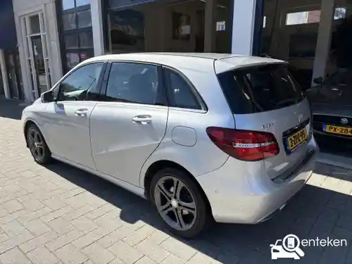 Mercedes-Benz B 180 2015