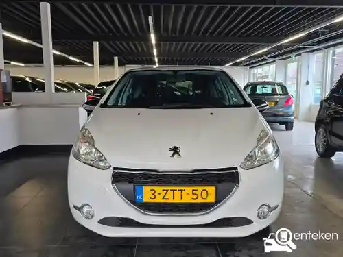 Peugeot 208 1.2 PureTech 82 2015