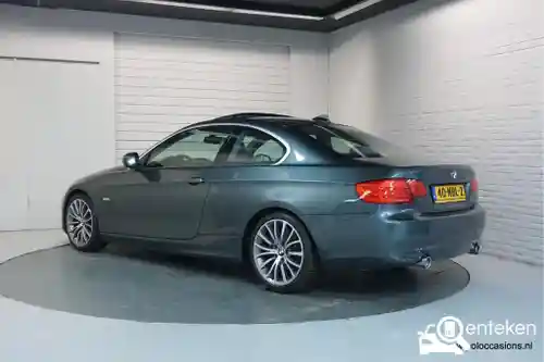 BMW 335i Coupé 2010