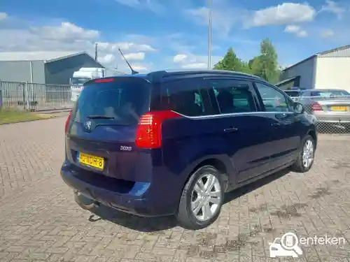Peugeot 5008 HDi 150 2010