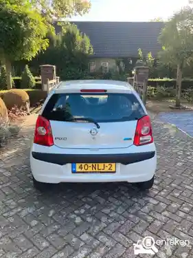 Nissan Pixo 1.0 2010