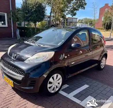 Peugeot 107 1.0 70 2011