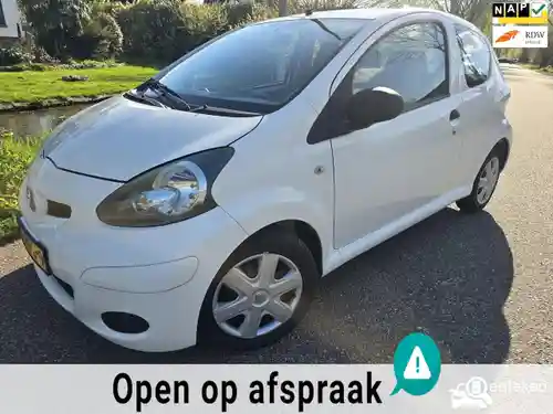 Toyota Aygo 1.0 2011