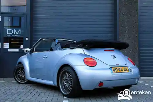 VW New Beetle Cabrio 2.0 2005
